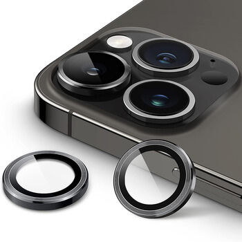 Metalické ochranné sklo na šošovku fotoaparátu a kamery pre Apple iPhone 13 - čierne