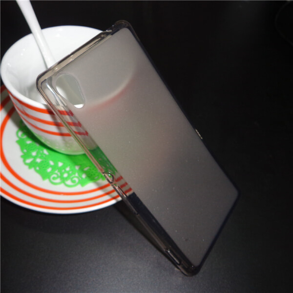 Silikónový mliečny ochranný obal pre Sony Xperia M4 Aqua - čierny