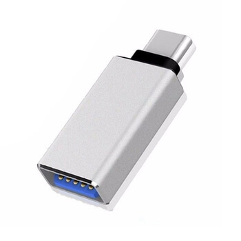Redukcia adaptér s USB-C výstupom as USB 3.0 vstupom strieborná