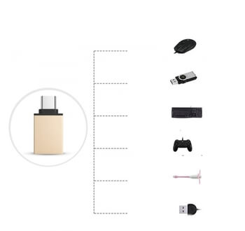 Redukcia adaptér s USB-C výstupom as USB 3.0 vstupom zlatá