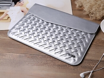 Luxusný obal z ekokože pre Apple MacBook Air 13" (2018-2020) - strieborný