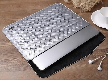 Luxusný obal z ekokože pre Apple MacBook Air 13" (2018-2020) - strieborný