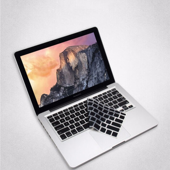 Silikónový ochranný obal na klávesnici EÚ verzia pre Apple MacBook Air 13" (2018) - čierny