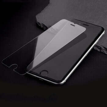 3x Ochranné tvrdené sklo pre Apple iPhone SE (2022) - 2+1 zdarma