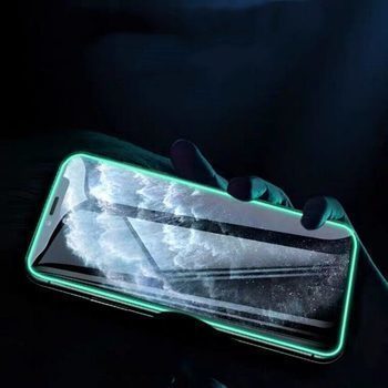 3x Ochranné tvrzené sklo se svítícím rámečkem pro Apple iPhone 14 Pro Max - 2+1 zdarma - zelené