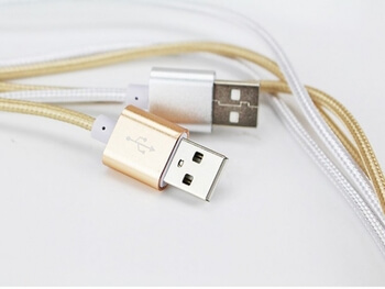 Nylonový USB Lightning kábel pre Apple - strieborný