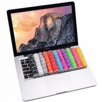 Silikónový ochranný obal na klávesnici US verzia pre Apple MacBook Pro 14" (2023, M3 Pro, M3 ) - priehľadný