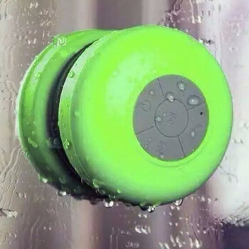 Prenosný vodeodolný bluetooth reproduktor do sprchy zelený