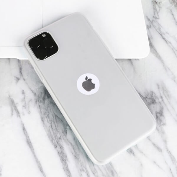 SES Silikónový matný obal s výrezom pre Apple iPhone 12 - biely 8336